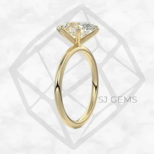 six prong solitaire | oval with 9k yellow gold metal and  shape diamond