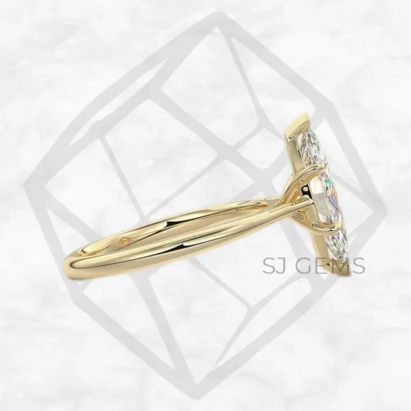 cathedral solitaire | marquise with 9k yellow gold metal and  shape diamond