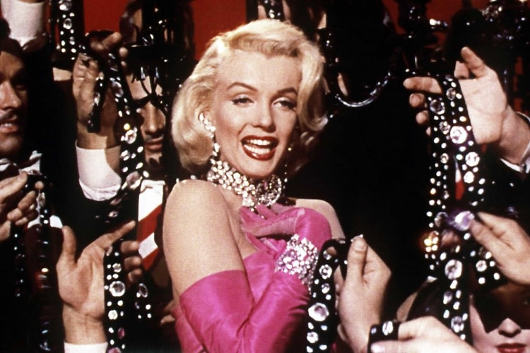 Marilyn Monroe performs “Diamonds are a girl’s best friend”