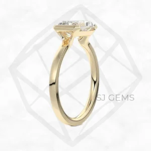 the embrace | radiant with 9k yellow gold metal and  shape diamond