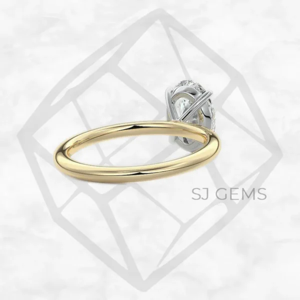 two tone | oval with 9k yellow gold metal and  shape diamond