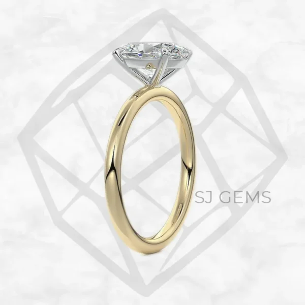 two tone | oval with 9k yellow gold metal and  shape diamond