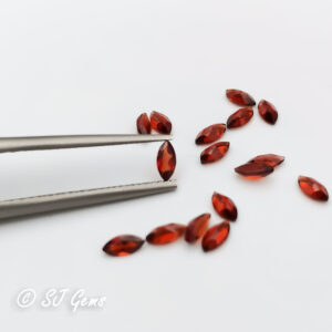 Mozambican Garnet 4x2 Marquise