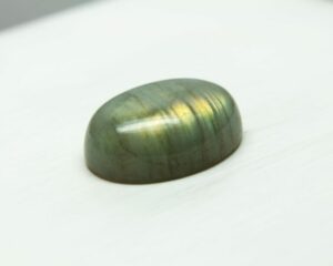 Labradorite  13.56ct  Oval