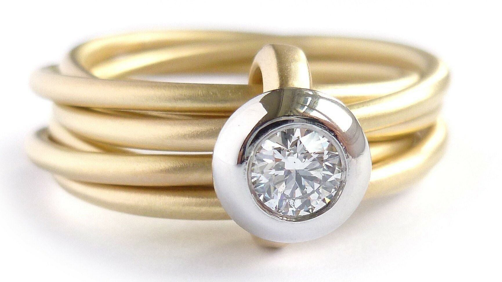 Contemporary Engagement ring